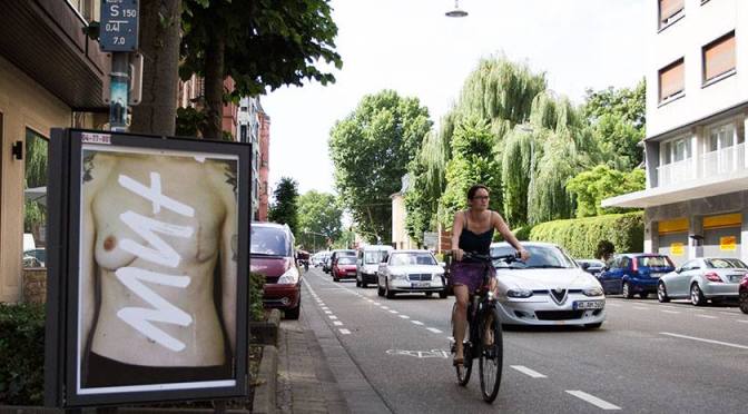 Cou-Rage. Une designer met des mots sur ses blessures.